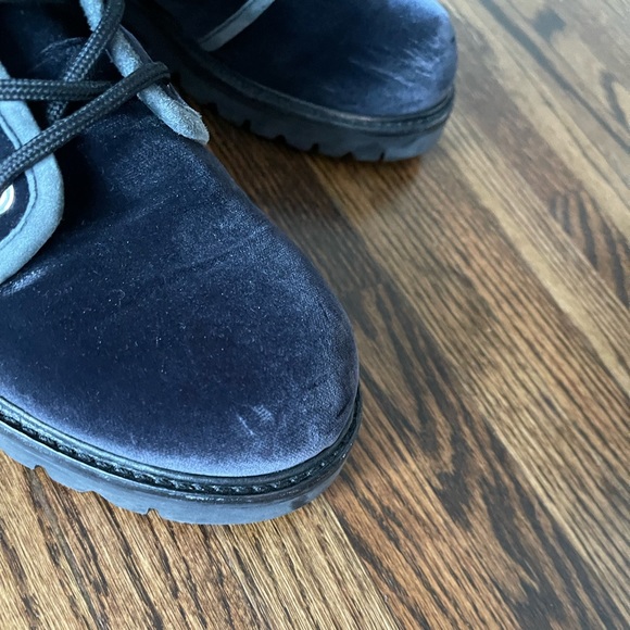 Stuart Weitzman Metermaid Boots Velvet - Picture 3 of 9
